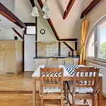 Grand Apartments - Baltic Attic Classic Loft In Sopot